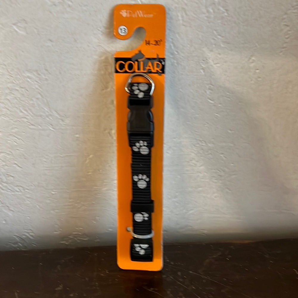 Pet wear color NWT